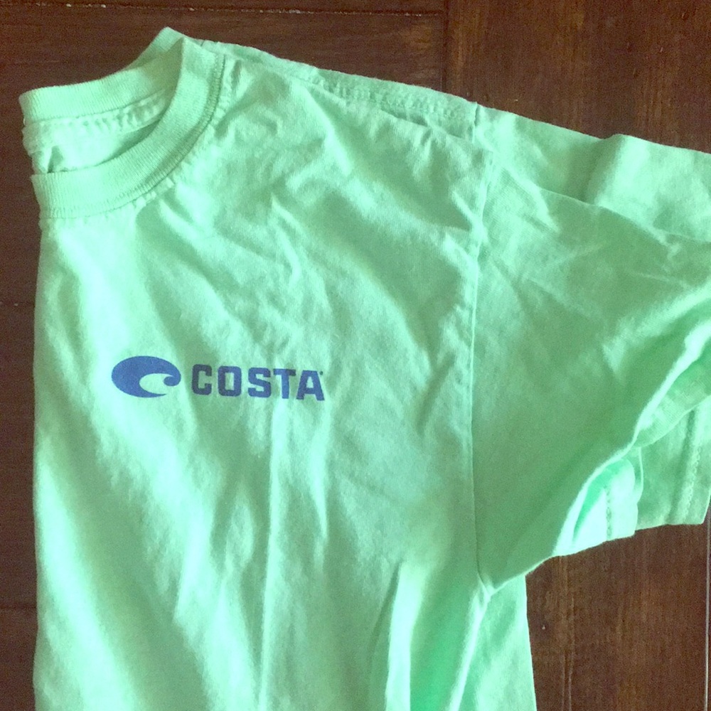Costa tee in light green
